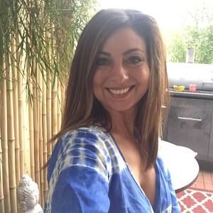 Meet your Posher, Lorraine